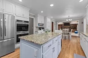 918 E Kramer Ln, Appleton, WI 54915 - Photo 15