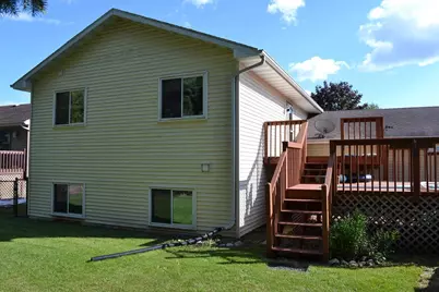 40 Rolling Green Circle, Oshkosh, WI 54904 - Photo 23