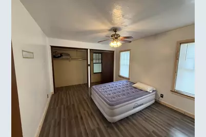 911 Main Street, Gresham, WI 54128 - Photo 13