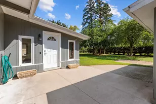 1602 Doemel St, Oshkosh, WI 54901 - Photo 29