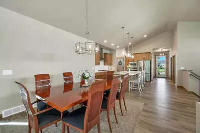 363 Aldon Circle, Ashwaubenon, WI 54304 - Photo 15