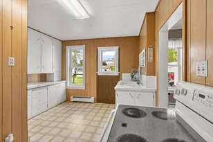 218 Cleveland St, Brillion, WI 54110 - Photo 5