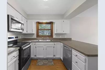 2842 Fairview Road, Neenah, WI 54956 - Photo 7