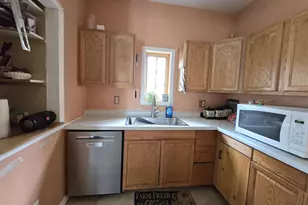 528 Park Ave, Wild Rose, WI 54984 - Photo 11