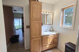 528 Park Ave, Wild Rose, WI 54984 - Photo 15