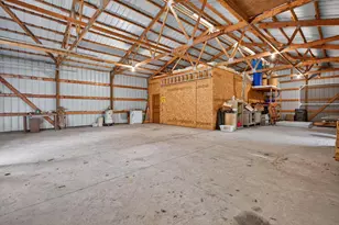 1952 County Rd FF, Oshkosh, WI 54904 - Photo 3