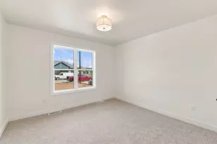 3685 Ella Jo Way, De Pere, WI 54115 - Photo 17