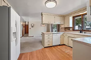 1192 Alice Dr, Green Bay, WI 54304 - Photo 19
