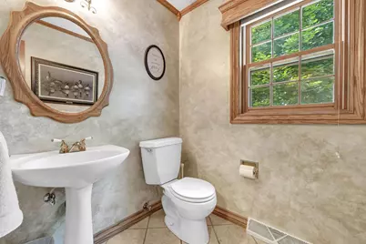 250 Windward Road, Green Bay, WI 54302 - Photo 17