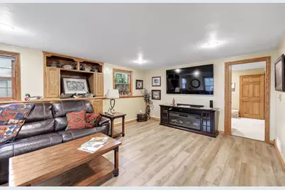 250 Windward Road, Green Bay, WI 54302 - Photo 33