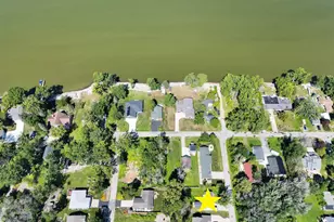 3933 Lloyd St, Green Bay, WI 54311 - Photo 17