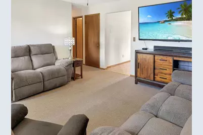 1003 Meadow Lane, Neenah, WI 54956 - Photo 3