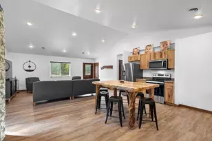 W10048 Terri Ln, Crivitz, WI 54114 - Photo 37