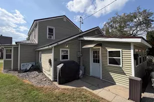 148 N Beaumont Rd, Prairie Du Chien, WI 53821 - Photo 7