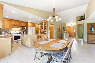 2901 Windhaven Trail, Green Bay, WI 54313 - Photo 3