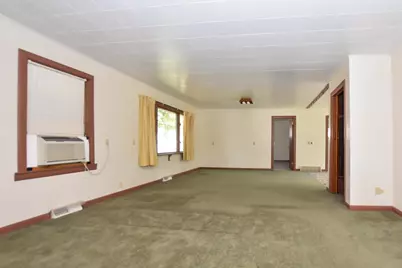 351 S Waupaca Street, Wautoma, WI 54982 - Photo 5