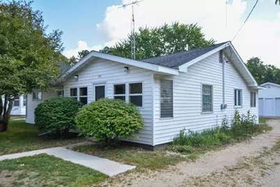 351 S Waupaca Street, Wautoma, WI 54982 - Photo 17