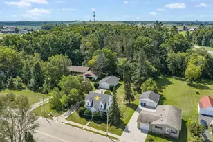 418 E Green Bay St, Bonduel, WI 54107 - Photo 65