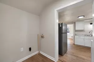 56 Lincoln Ave, Clintonville, WI 54929 - Photo 17