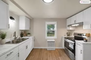 56 Lincoln Ave, Clintonville, WI 54929 - Photo 3