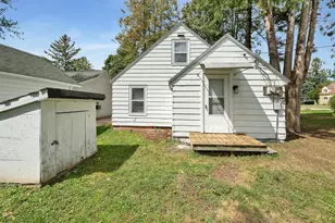 56 Lincoln Ave, Clintonville, WI 54929 - Photo 31