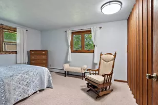 425 Flora St, Pulaski, WI 54162 - Photo 23