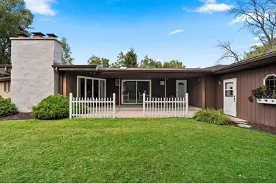 425 Flora Street, Pulaski, WI 54162 - Photo 41