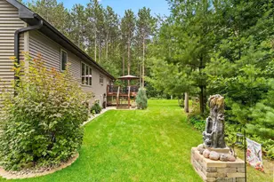 863 Maple Leaf Trl, Little Suamico, WI 54171 - Photo 13