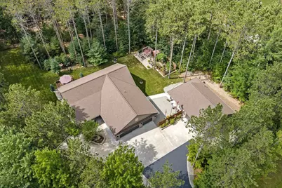 863 Maple Leaf Trail, Little Suamico, WI 54171 - Photo 87