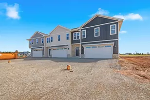1853 London Rd, Green Bay, WI 54311 - Photo 3
