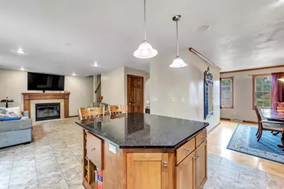 2946 Copper Mountain Court, Howard, WI 54313 - Photo 5