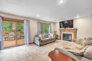 2946 Copper Mountain Ct, Howard, WI 54313 - Photo 9