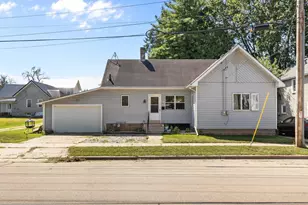 22 E 12th St, Clintonville, WI 54929 - Photo 1