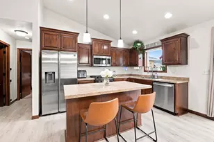 473 Harvest Hill Dr, Denmark, WI 54208 - Photo 11