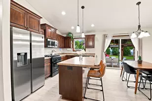 473 Harvest Hill Dr, Denmark, WI 54208 - Photo 9