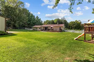 N5328 Collier Rd, New London, WI 54961 - Photo 11