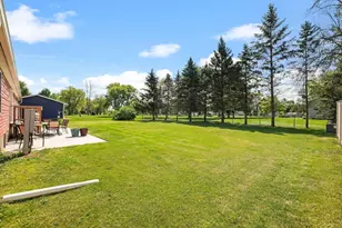 407 Riverview Ct, Fremont, WI 54940 - Photo 33