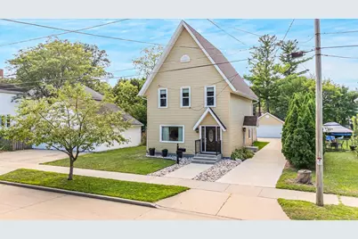 717 Powers Street, Oshkosh, WI 54901 - Photo 1