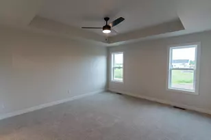 W5890 Edgewood Dr, Menasha, WI 54952 - Photo 13