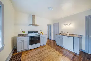 717 Powers St, Oshkosh, WI 54901 - Photo 13
