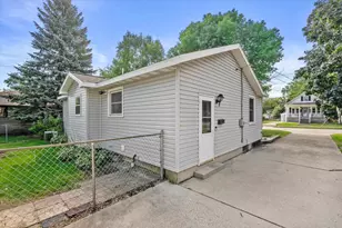 1757 Eastman Ave, Green Bay, WI 54302 - Photo 21