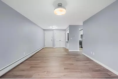 2686 Humboldt Road #10, Green Bay, WI 54311 - Photo 11