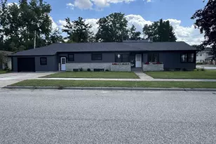 316 W 4th St, Shawano, WI 54166 - Photo 3