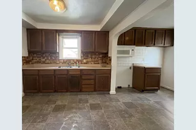 392 Sibley Street, Fond du Lac, WI 54935 - Photo 9