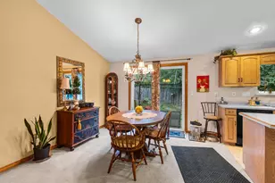 1808 Hardwoods Ct, De Pere, WI 54115 - Photo 9