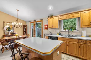 1808 Hardwoods Ct, De Pere, WI 54115 - Photo 13