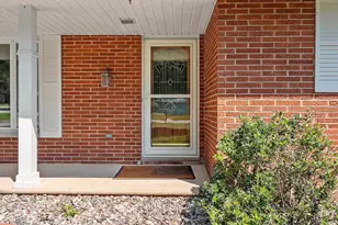 161 Parkside Ct, Green Bay, WI 54313 - Photo 7