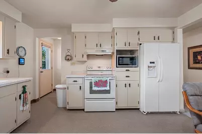 161 Parkside Court, Green Bay, WI 54313 - Photo 25
