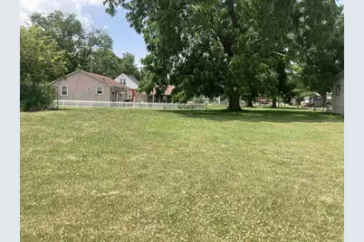 1126 S 3rd Street, Watertown, WI 53094 - Photo 3