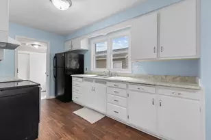 907 W 8th Ave, Oshkosh, WI 54902 - Photo 19